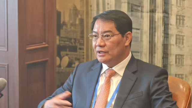 老挝万象市市长阿沙庞通·西潘敦（第一财经记者程程 摄）